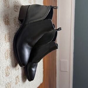 Dolce Vita Black Ankle Boots